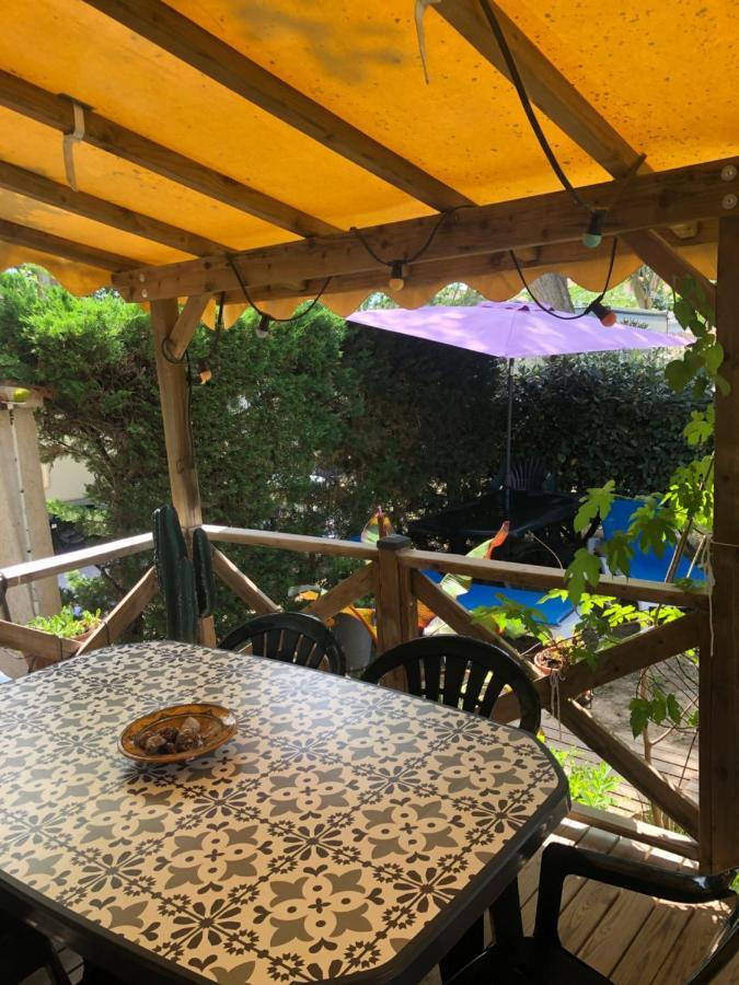 Mobil Home Climatise Camping 4* Le Grau Du Roi Les Jardins De Tivoli Екстер'єр фото